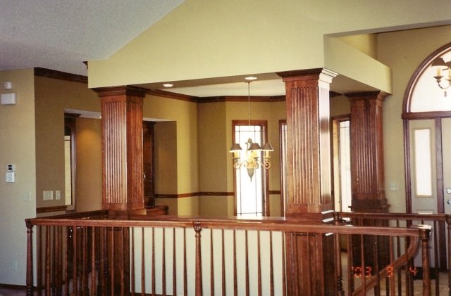 colums2.jpg